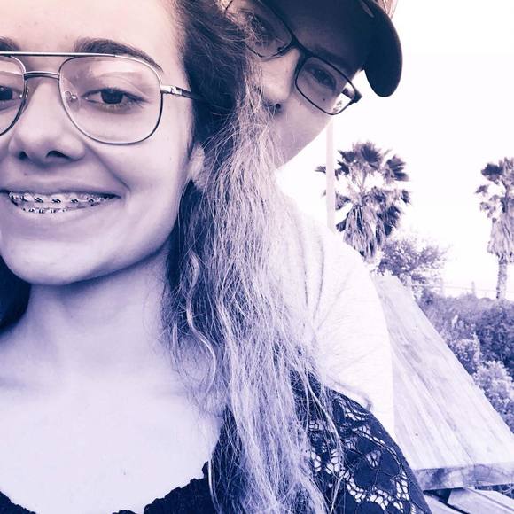 Meet your Posher, Erika - Picture 1 of 1